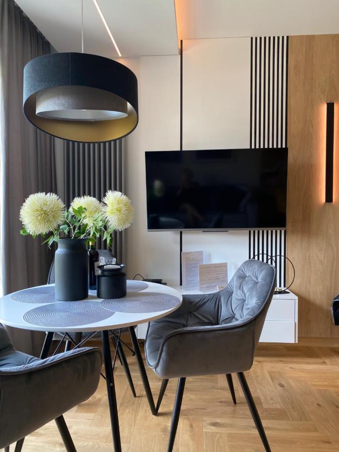 Apartment Family & Business Elegant Ventus Ix Wiekow- Centrum Downtown New! Kielce